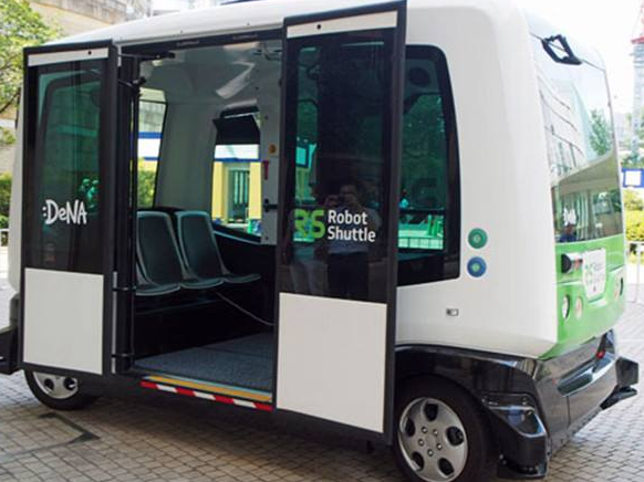 EasyMile推出升級版EZ10無人駕駛公交車，可實現自動駕駛和環境監測功能