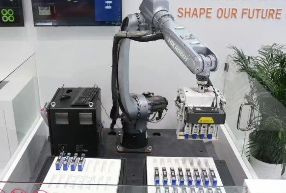 1748313439626733.png image.png